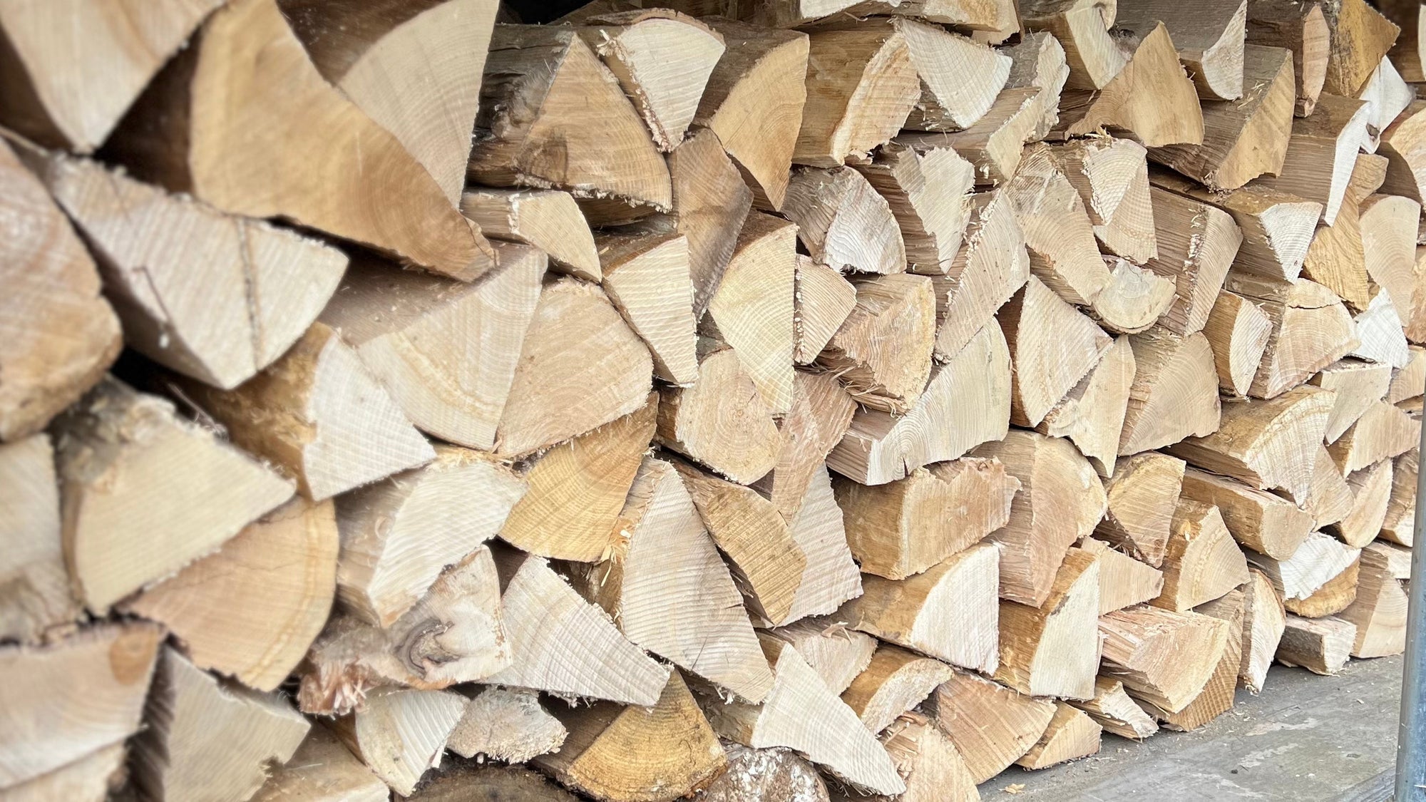Sevenoaks Firewood Log Stores